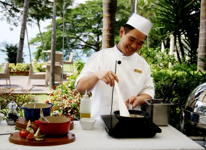 Sunday Garden Party Buffet at Shangri-La's Rasa Sentosa Resort