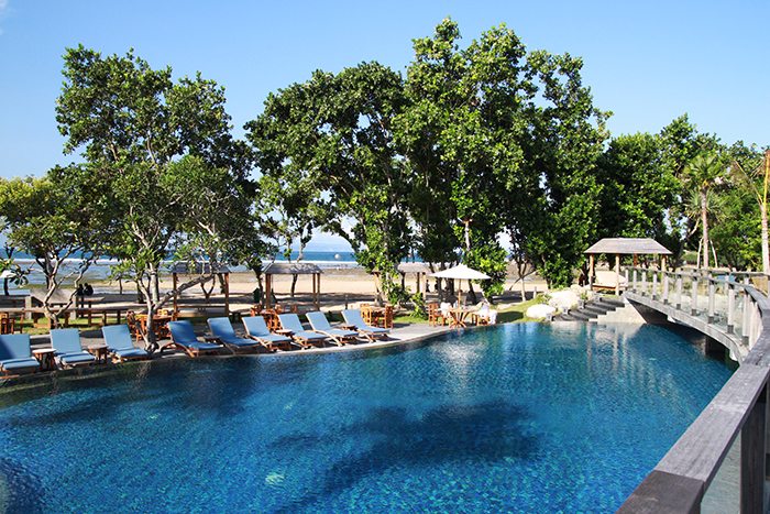 De Opera Beach Club Nusa Dua Bali