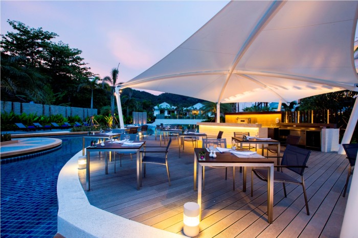 NOVOTEL PHUKET KARON BEACH RESORT AND SPA