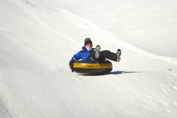 Best Winter Time Activities in Vancouver - Snow tubing