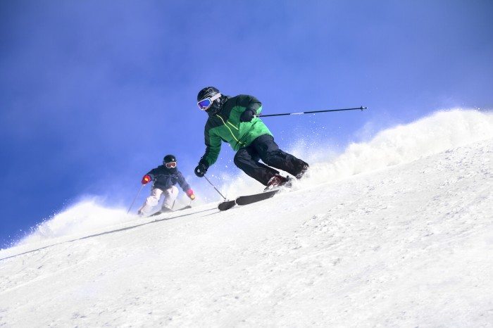 Best Winter Time Activities in Vancouver - skiing