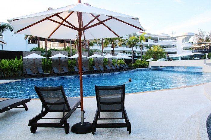 Novotel Phuket Karon Beach Resort Review Main Pool