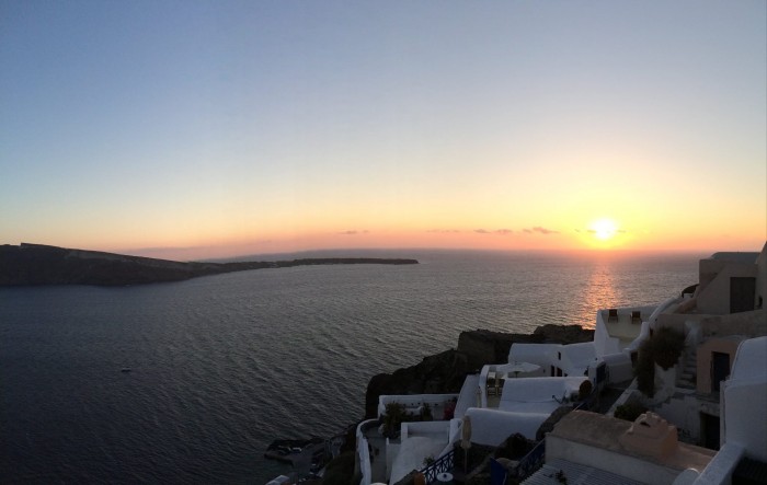 Fall in Love with Santorini Greece- Oia