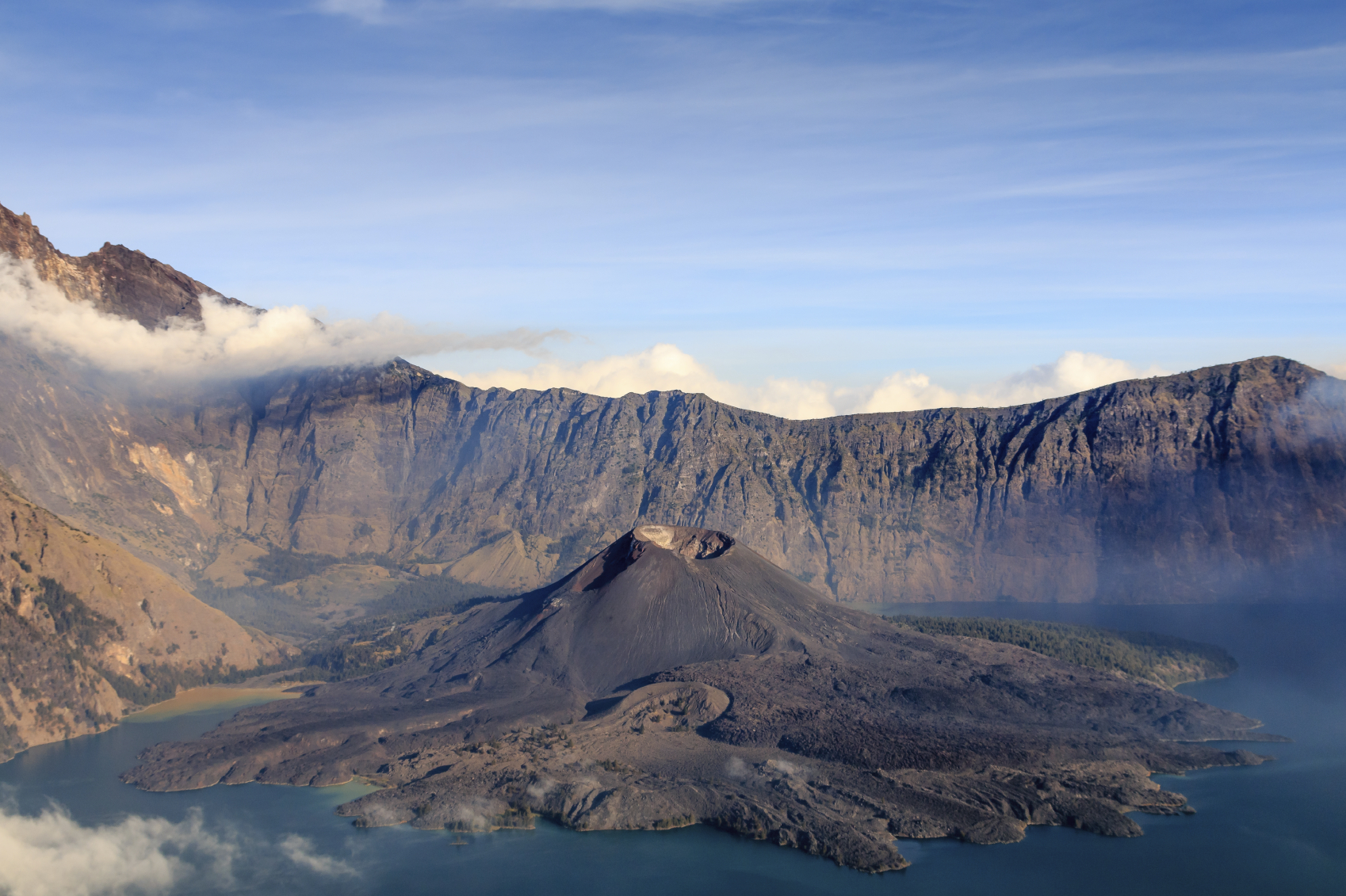 14 Spectacular Places to Visit in Indonesia