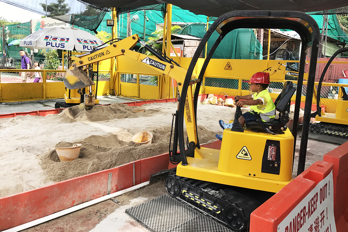 diggersite construction playground singapore