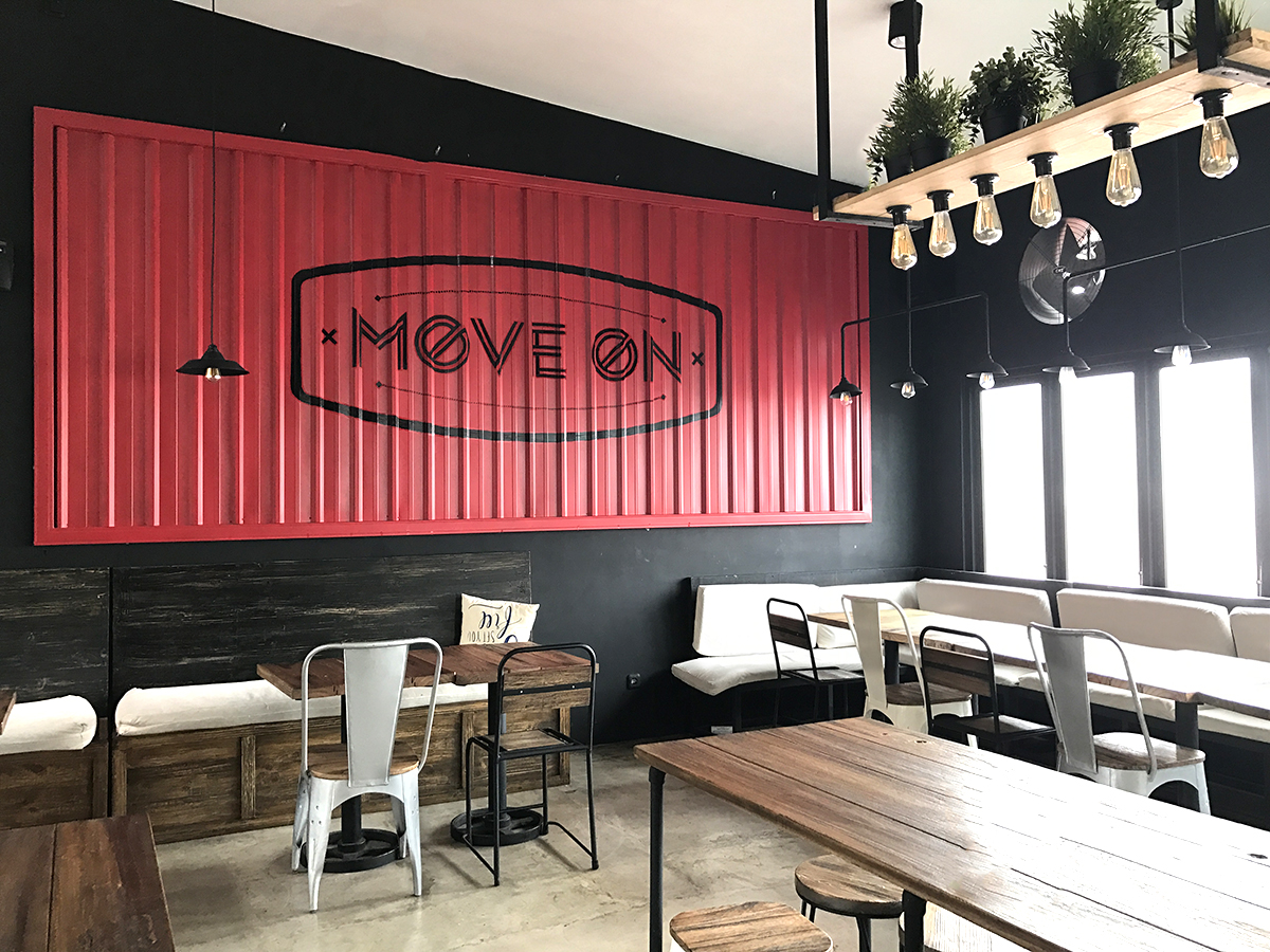 Move On Coffee Shop Yogyakarta