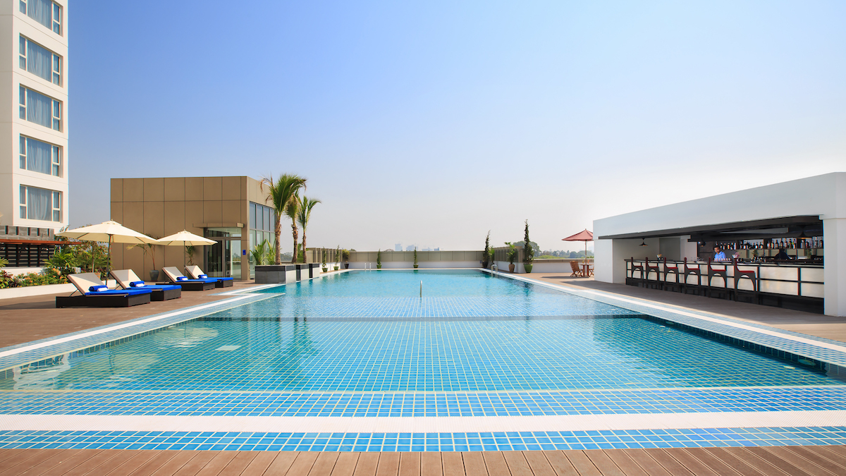 Novotel Yangon Max Pool