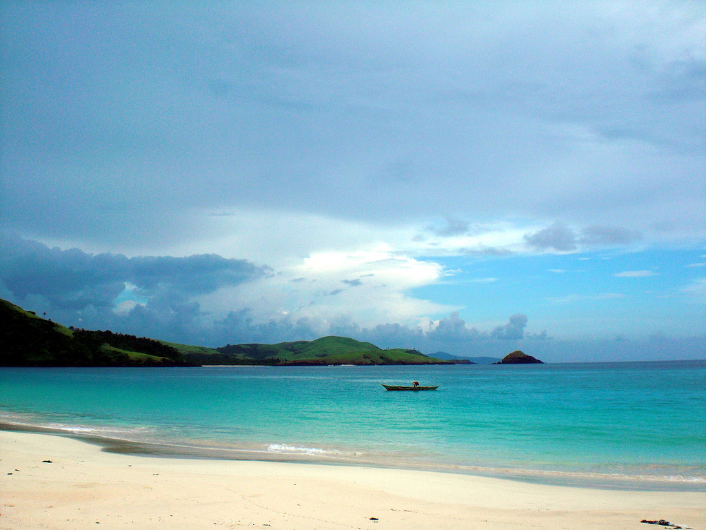 By www.travelphotology.net - Flickr Calaguas Island, CC BY 2.0